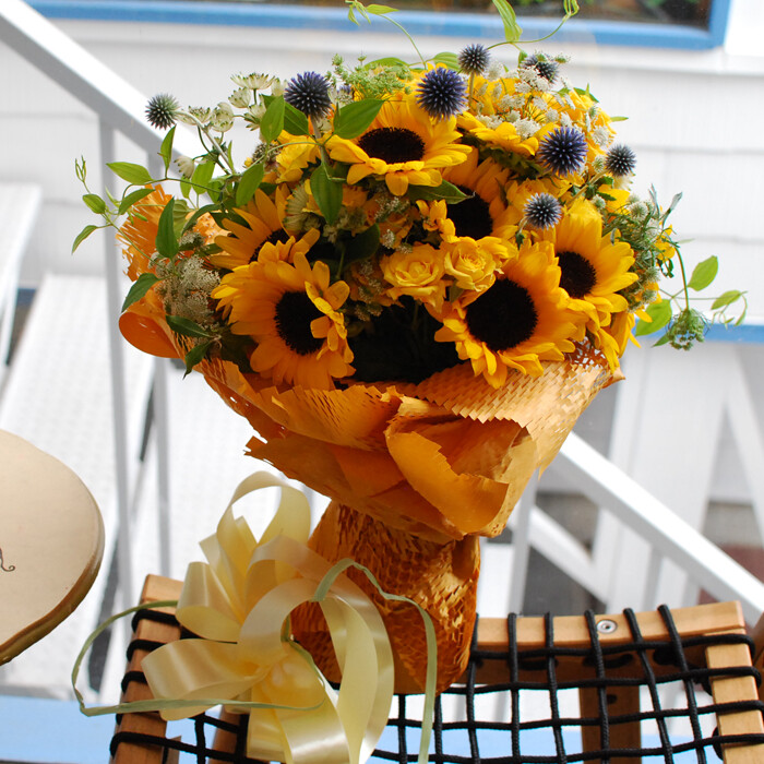 ミニひまわりのプリザーブドフラワー加工保存事例